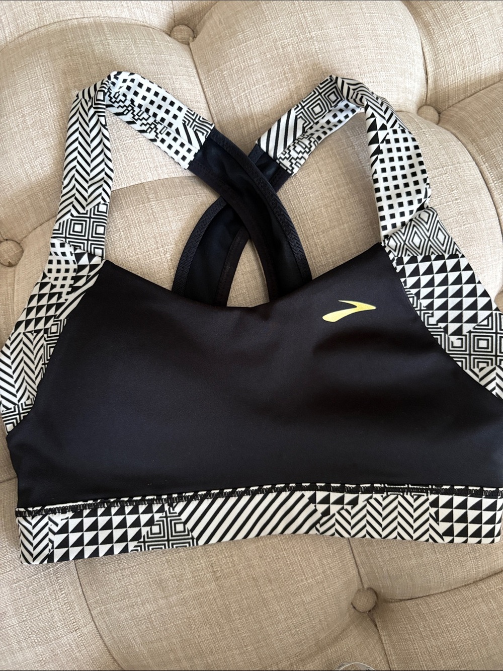 Brooks Black Sports Bra with Black & White Geometric Straps